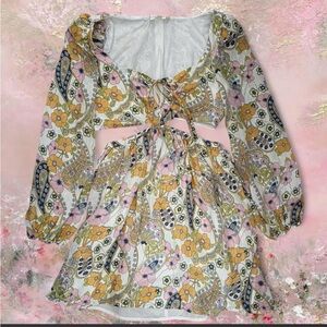 Wayf puff sleeve 70s print mini babydoll dress